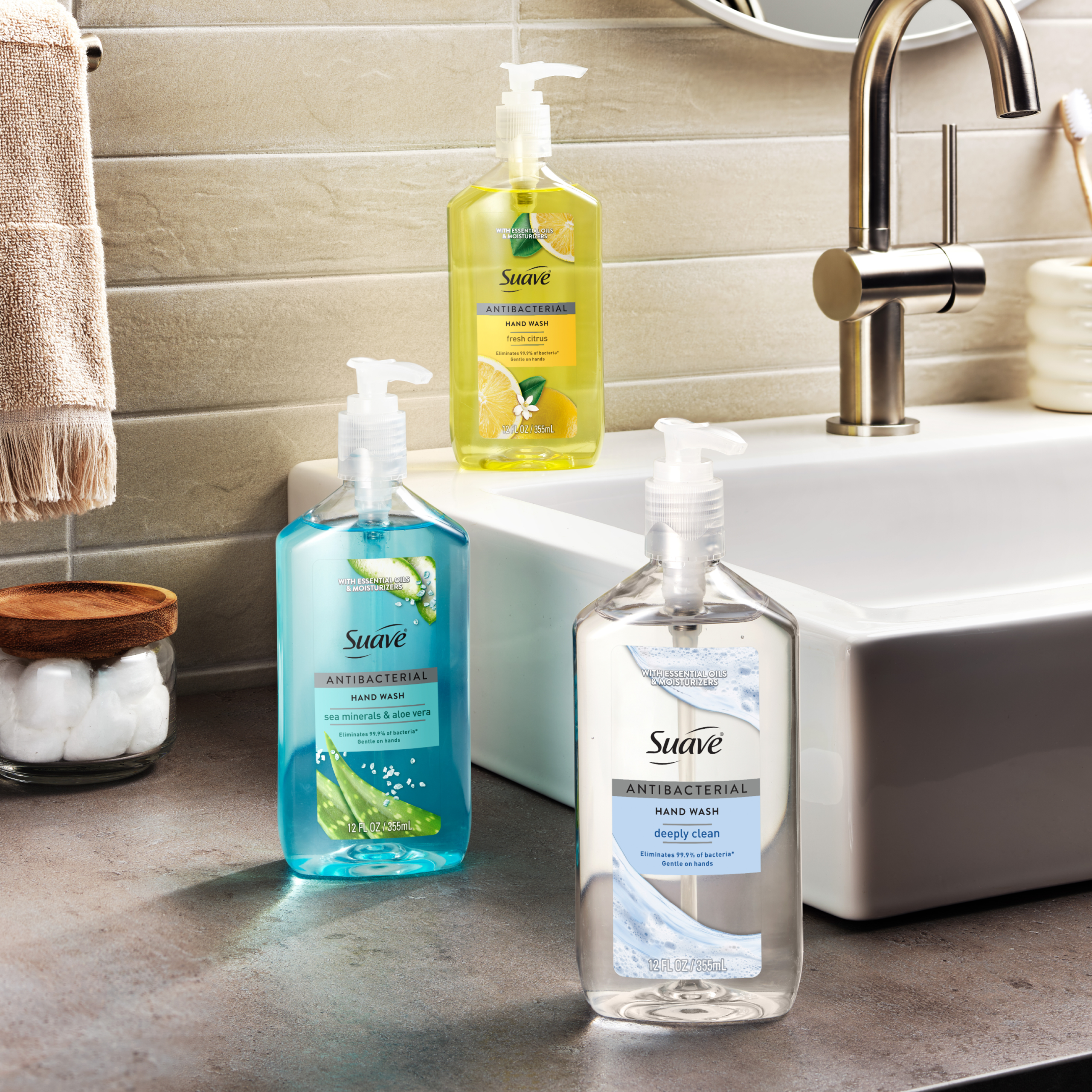 Deeply Clean Antibacterial Hand Wash - Image 6